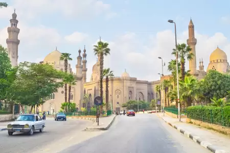 Cairo day tour to egyptian museum, citadel and khan khalili bazaar